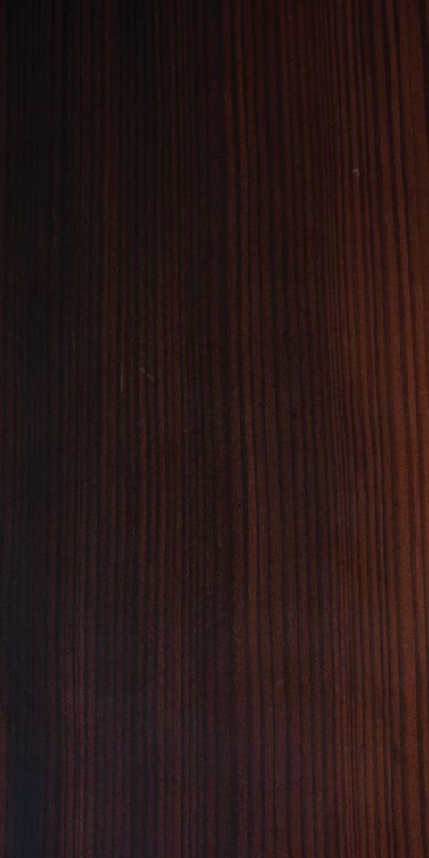 FUMED LARCH